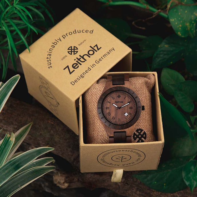 Zittau walnut and sandalwood 44mm