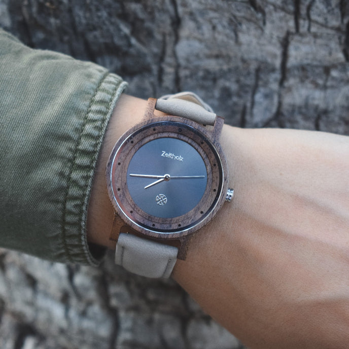 Holzuhr Herren Wallnussholz Eibenstock